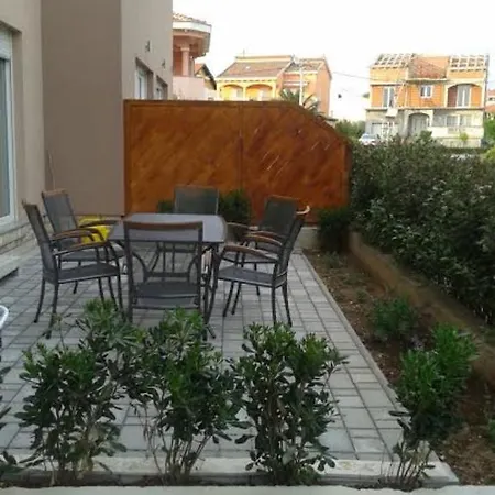 Apartamento 4 Bedroom With 3 Bathrooms And Private Parking - Orange *
