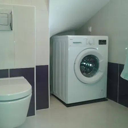 4 Bedroom With 3 Bathrooms And Private Parking - Orange Apartamento