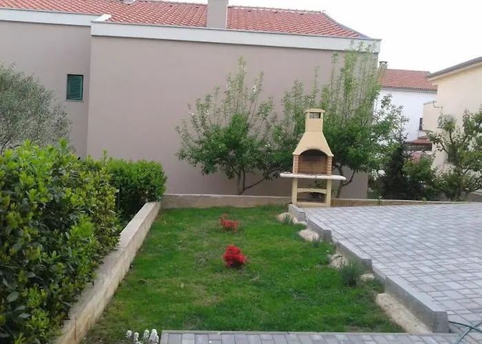 公寓 4 Bedroom With 3 Bathrooms And Private Parking - Orange *