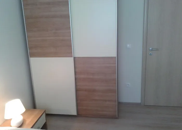 公寓 4 Bedroom With 3 Bathrooms And Private Parking - Orange