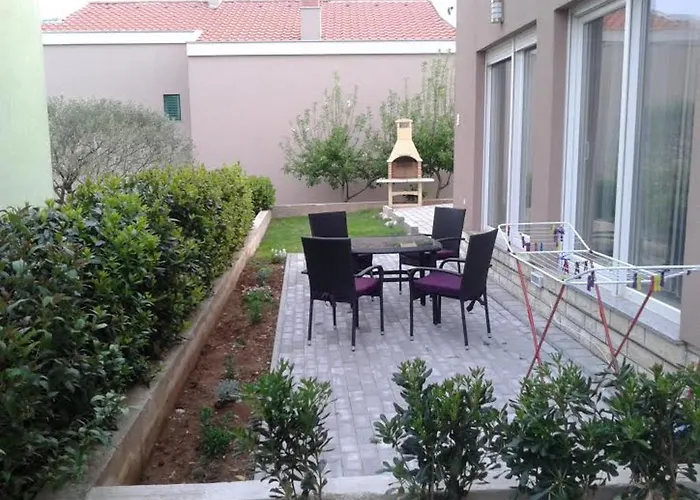4 Bedroom With 3 Bathrooms And Private Parking - Orange * Zadar
